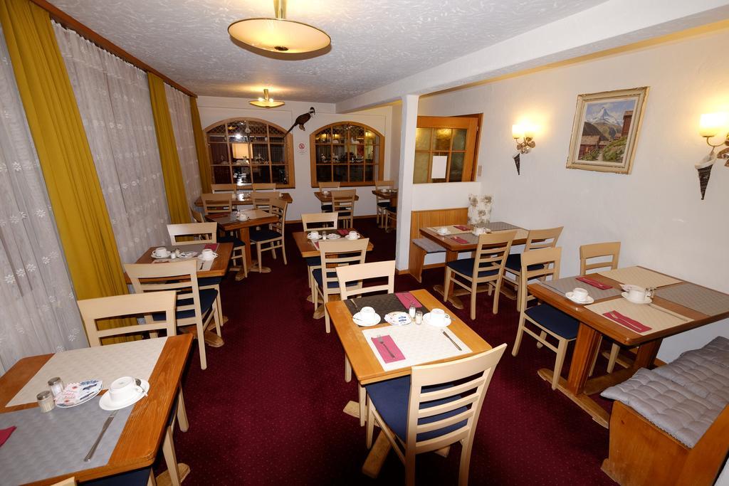 Hotel Tannenhof Zermatt Zewnętrze zdjęcie